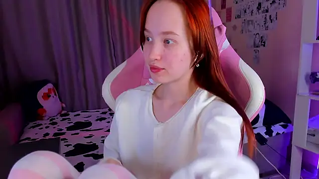 Hakory online show from December 4, 2024, 4:49 pm