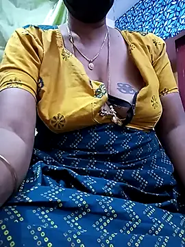 Snapshot of Tamil_sreelekha chatting on September 26, 2025, 4:44 pm Tamil sreelekha online show from September 26, 2025, 4:44 pm