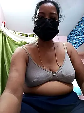 Snapshot of Tamil_sreelekha chatting on October 2, 2025, 5:25 am Tamil sreelekha online show from October 2, 2025, 5:25 am