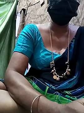 Snapshot of Tamil_sreelekha chatting on October 9, 2025, 5:00 pm Tamil sreelekha online show from October 9, 2025, 5:00 pm