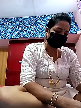 Snapshot of Tamil_sreelekha chatting on November 15, 2025, 4:36 pm Tamil sreelekha online show from November 15, 2025, 4:36 pm