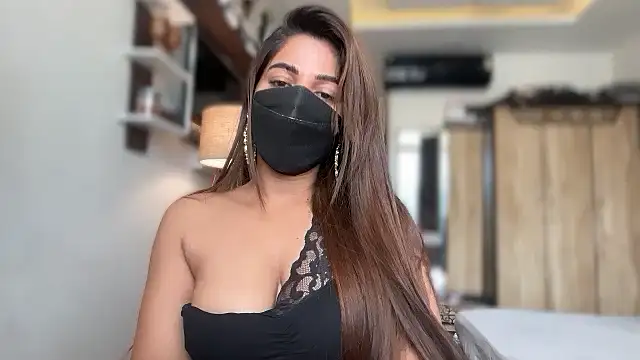 Hotty-Sana online show from April 24, 2026, 4:59 am