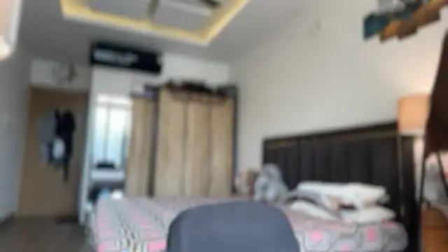 Hotty-Sana online show from May 3, 2026, 4:40 am