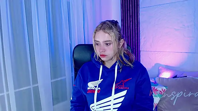 Paris bby online show from January 23, 2025, 4:09 am
