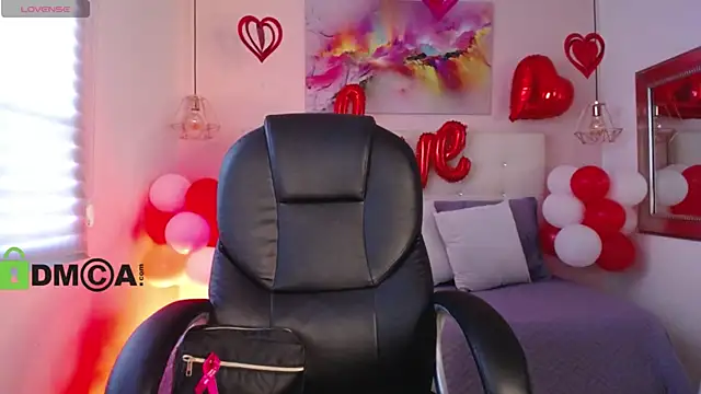 Snapshot of Cristal__adams chatting on February 13, 2025, 1:26 pm Cristal  adams online show from February 13, 2025, 1:26 pm