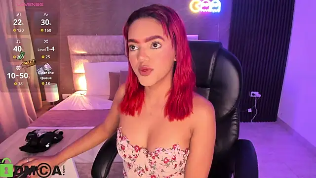 Snapshot of Cristal__adams chatting on October 6, 2025, 12:35 pm Cristal  adams online show from October 6, 2025, 12:35 pm