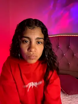 Snapshot of NINA_18_YEARS chatting on October 9, 2025, 8:51 pm NINA 18 YEARS online show from October 9, 2025, 8:51 pm