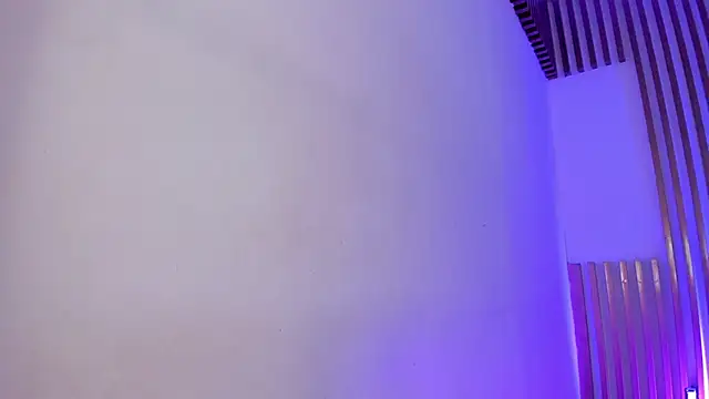 Snapshot of TinaJonnes_ chatting on October 5, 2025, 6:23 am TinaJonnes online show from October 5, 2025, 6:23 am