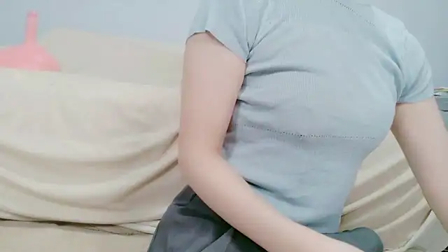 Snapshot of ai_chan chatting on May 13, 2026, 11:18 am ai chan online show from May 13, 2026, 11:18 am