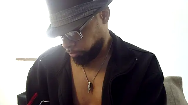 Snapshot of WhiskeyWood_DuhGOD chatting on October 10, 2025, 4:50 pm WhiskeyWood DuhGOD online show from October 10, 2025, 4:50 pm