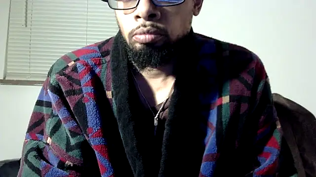 Snapshot of WhiskeyWood_DuhGOD chatting on December 15, 2025, 2:05 am WhiskeyWood DuhGOD online show from December 15, 2025, 2:05 am