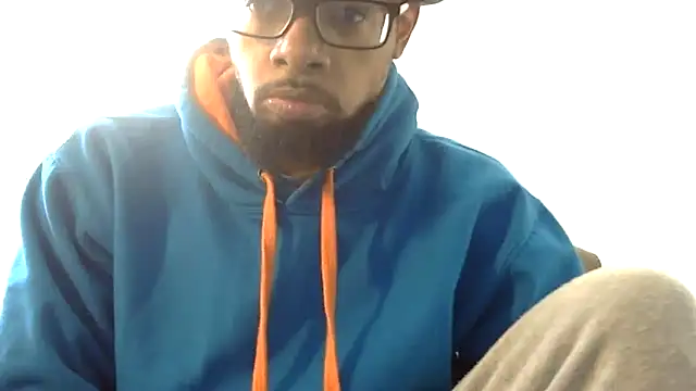 Snapshot of WhiskeyWood_DuhGOD chatting on December 16, 2025, 5:29 pm WhiskeyWood DuhGOD online show from December 16, 2025, 5:29 pm