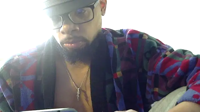 Snapshot of WhiskeyWood_DuhGOD chatting on January 12, 2026, 5:18 pm WhiskeyWood DuhGOD online show from January 12, 2026, 5:18 pm