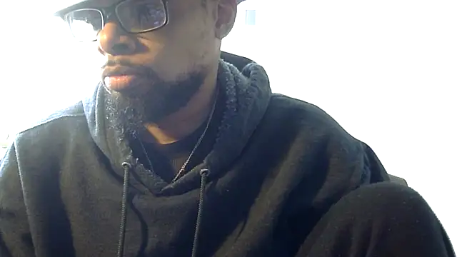 Snapshot of WhiskeyWood_DuhGOD chatting on February 5, 2026, 5:39 pm WhiskeyWood DuhGOD online show from February 5, 2026, 5:39 pm