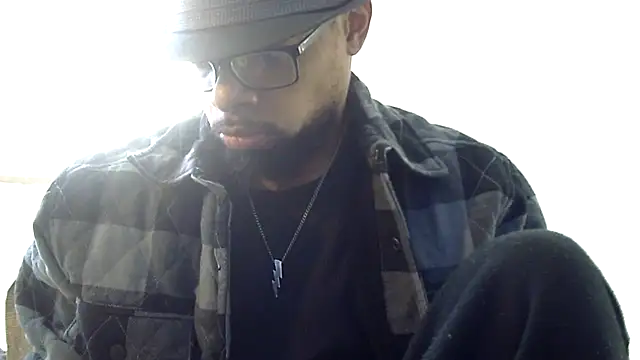 Snapshot of WhiskeyWood_DuhGOD chatting on February 13, 2026, 5:31 pm WhiskeyWood DuhGOD online show from February 13, 2026, 5:31 pm