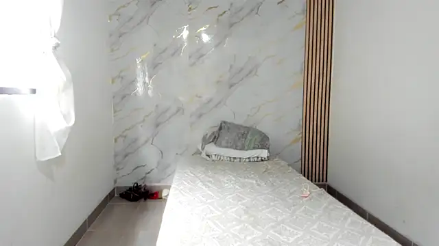 coralcarter1 online show from February 6, 2026, 6:11 pm