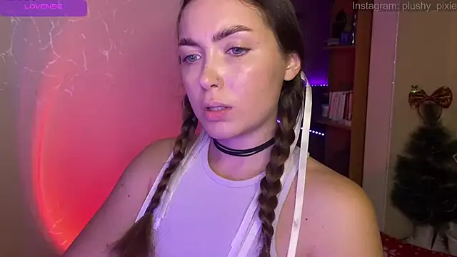 plushy pixie online show from December 1, 2024, 11:14 pm