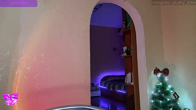 plushy pixie online show from December 15, 2024, 6:51 am