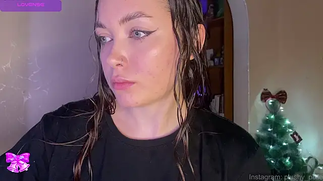 plushy pixie online show from December 22, 2024, 5:12 am