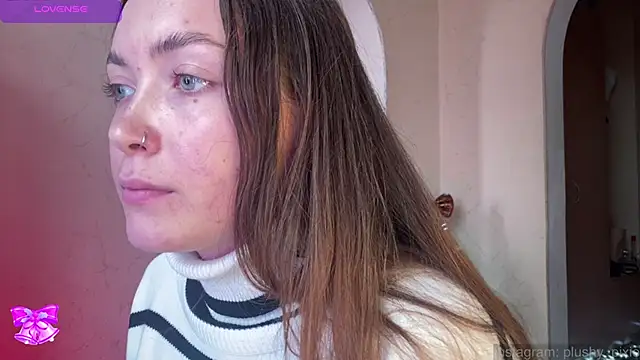 plushy pixie online show from December 27, 2024, 8:24 am