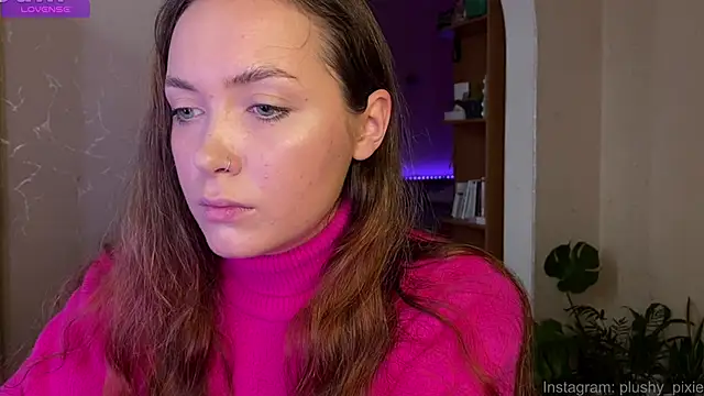 plushy pixie online show from January 11, 2025, 11:34 am