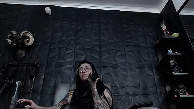 Snapshot of Agata_Darkness chatting on March 29, 2026, 11:38 pm Agata Darkness online show from March 29, 2026, 11:38 pm