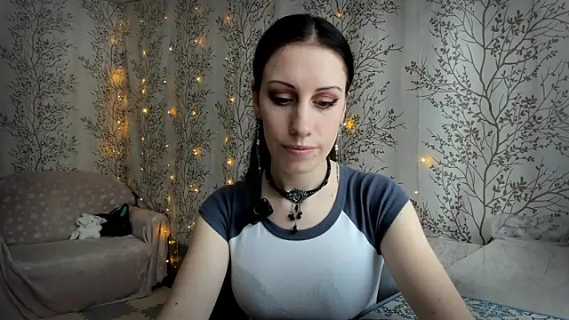 Mary0Lou online show from February 17, 2026, 6:32 am