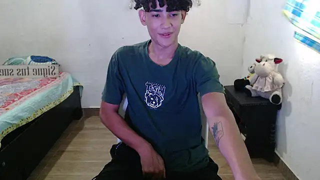 Snapshot of jake_willianss chatting on December 29, 2024, 7:53 pm jake willianss online show from December 29, 2024, 7:53 pm