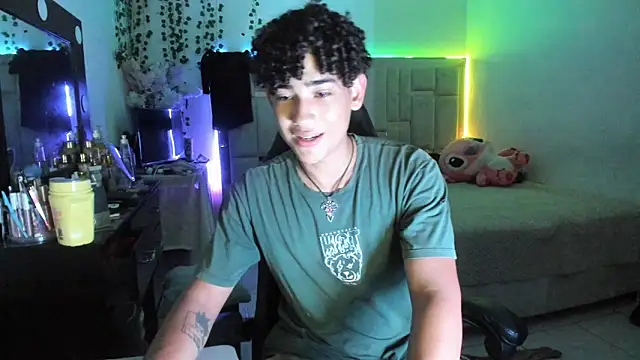 Snapshot of jake_willianss chatting on April 5, 2026, 8:39 pm jake willianss online show from April 5, 2026, 8:39 pm