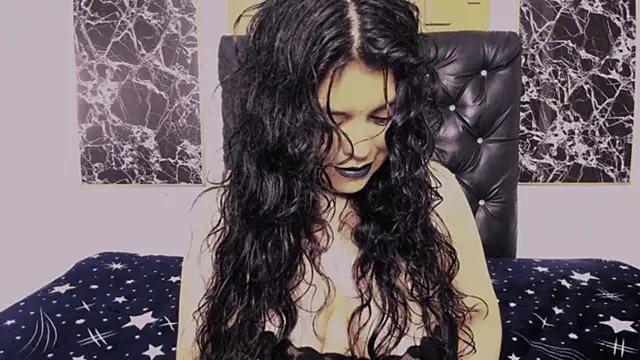 scarlett w0lf online show from March 26, 2026, 3:06 pm