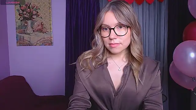 Snapshot of TaylorBre chatting on March 13, 2025, 5:18 pm TaylorBre online show from March 13, 2025, 5:18 pm