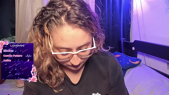 Snapshot of AnnieBigBoobs chatting on October 2, 2025, 10:17 pm AnnieBigBoobs online show from October 2, 2025, 10:17 pm