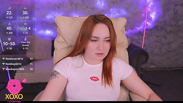 LovelyBell online show from February 28, 2025, 4:53 pm