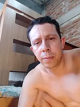 Snapshot of hoy_toyboy chatting on January 4, 2025, 8:27 pm hoy toyboy online show from January 4, 2025, 8:27 pm