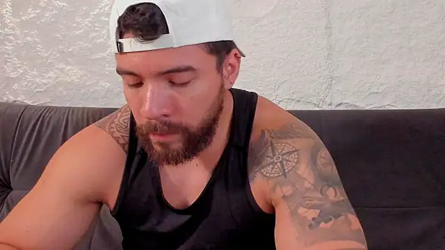  dreammr1  online show from September 19, 2025, 12:12 am