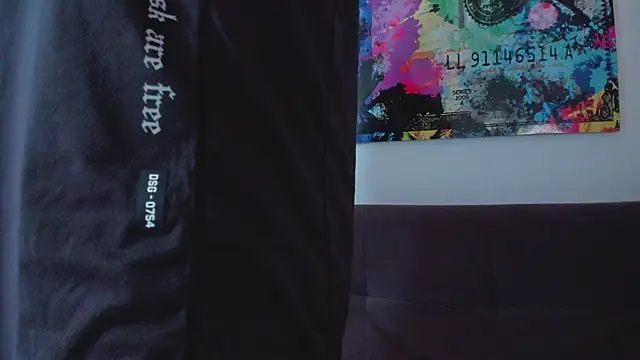  dreammr1  online show from November 15, 2025, 2:02 pm