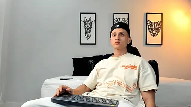 connor twink online show from January 29, 2025, 12:54 am
