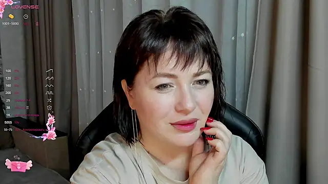 Victoria Di online show from September 28, 2025, 3:06 pm