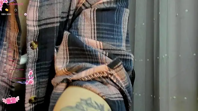 Victoria Di online show from October 24, 2025, 11:17 am