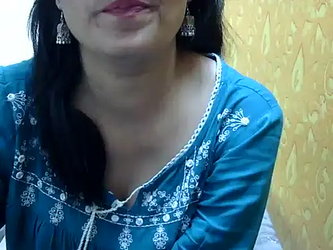 l l ish online show from March 1, 2025, 7:30 am
