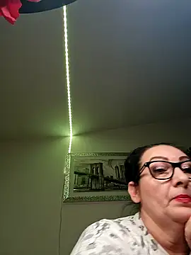 Genoveva73sexy online show from December 16, 2024, 11:50 pm