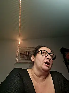 Genoveva73sexy online show from December 18, 2024, 10:40 am