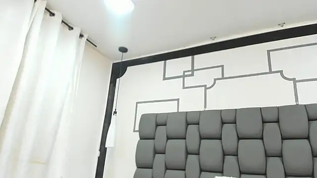 Snapshot of Jade_squirtt chatting on October 11, 2025, 12:26 pm Jade squirtt online show from October 11, 2025, 12:26 pm