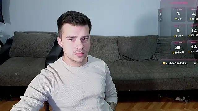 Snapshot of JohnnyStepBro chatting on October 17, 2025, 8:22 pm JohnnyStepBro online show from October 17, 2025, 8:22 pm