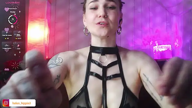 FoxRineHelen online show from May 5, 2026, 11:57 pm