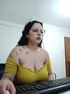 babyluna939 online show from July 4, 2026, 4:46 pm