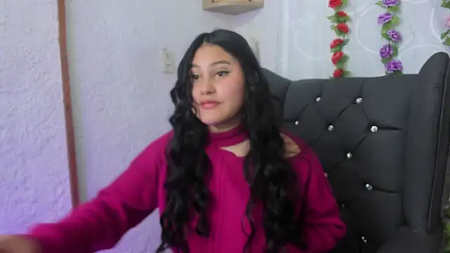 Little Ivy online show from December 9, 2024, 4:26 pm