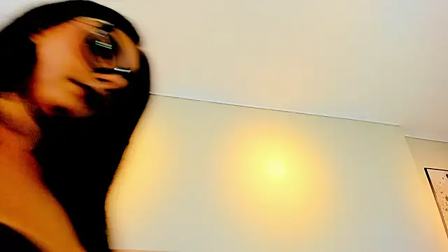 Snapshot of Isis_Osman chatting on February 6, 2026, 7:17 pm Isis Osman online show from February 6, 2026, 7:17 pm