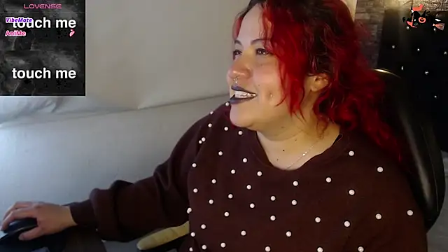 Bruja  Scarlata online show from December 14, 2024, 4:52 pm