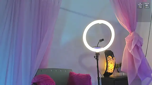 Monica lopez online show from January 23, 2025, 7:29 pm